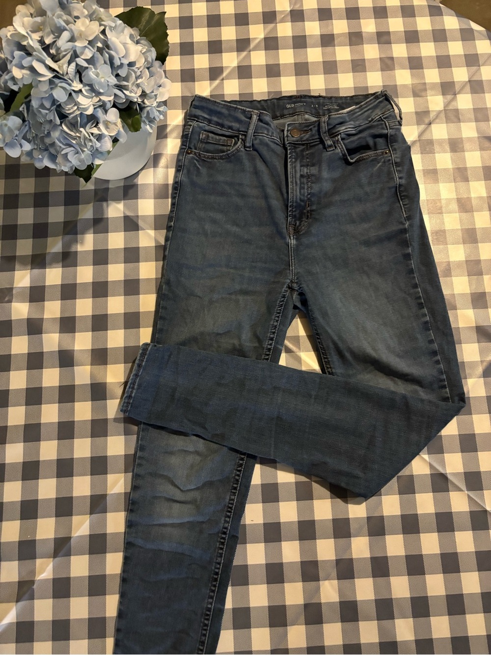 Old Navy Women’s Dark Blue Rockstar Skinny Jeans